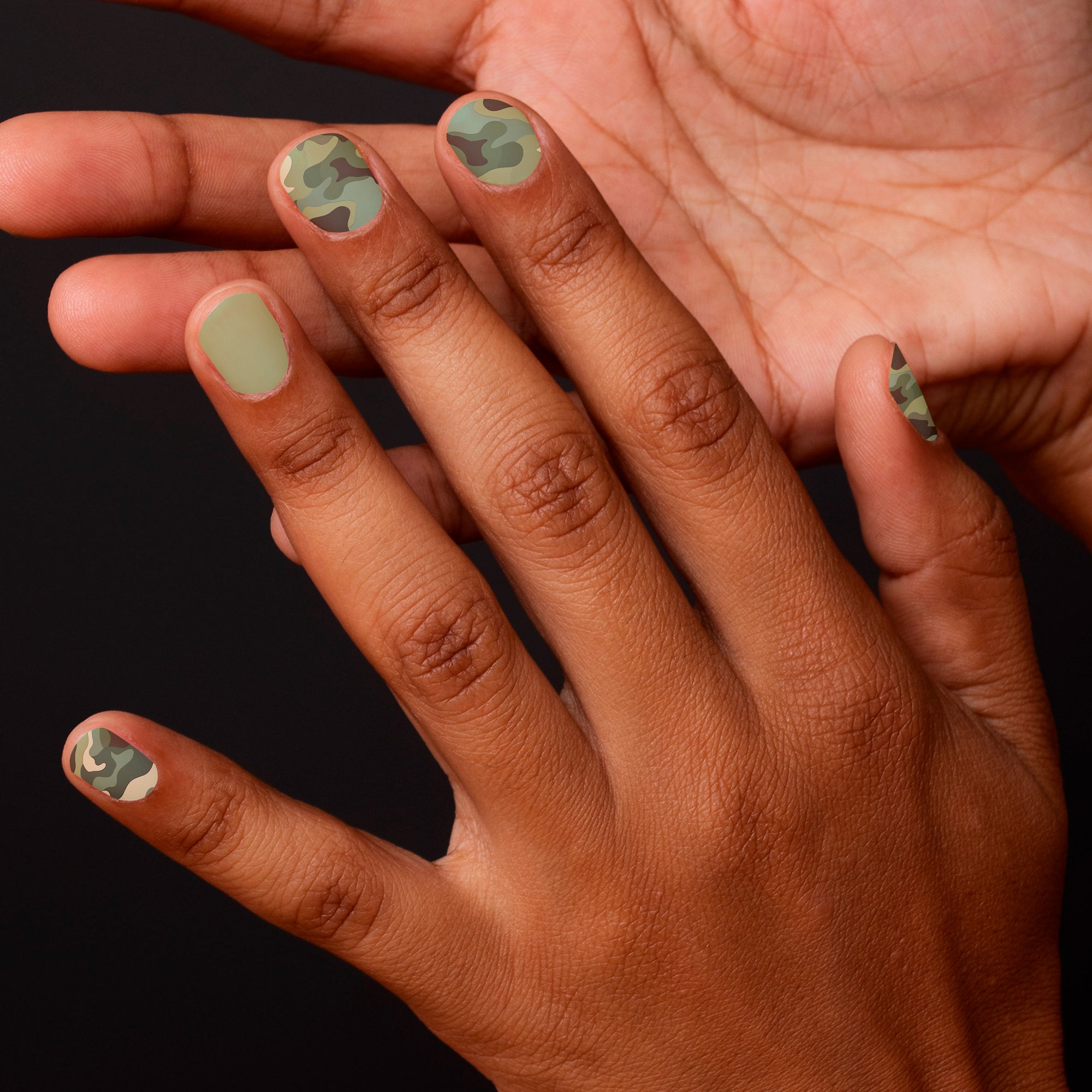 Green Camo Couture - Premium Nail Wraps